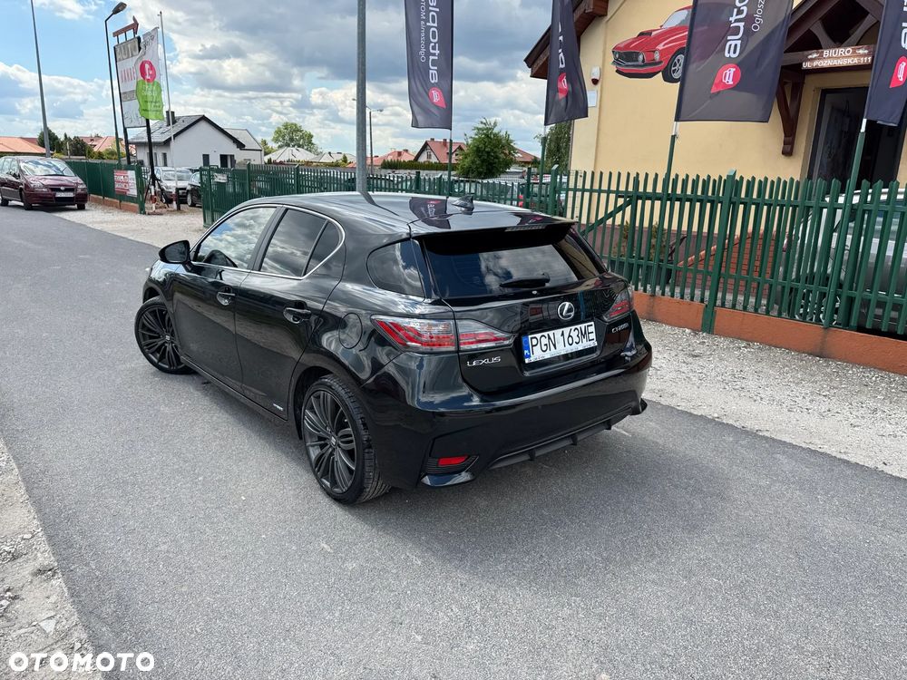 Lexus CT 200h Executive Line - 34