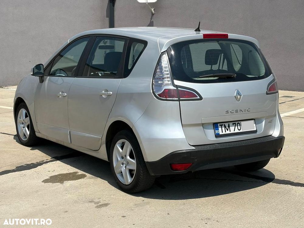 Renault Scenic 1.5 dCi Luxe Expression - 4