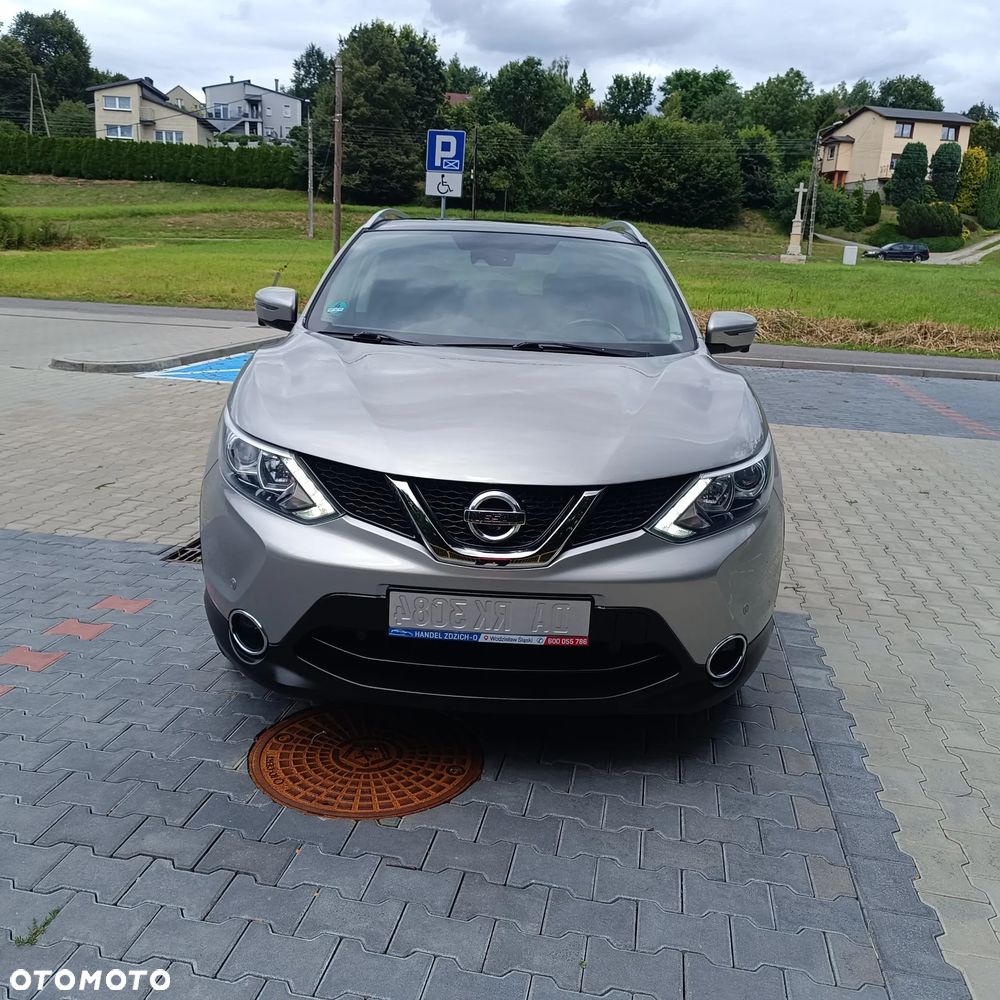 Nissan Qashqai - 2