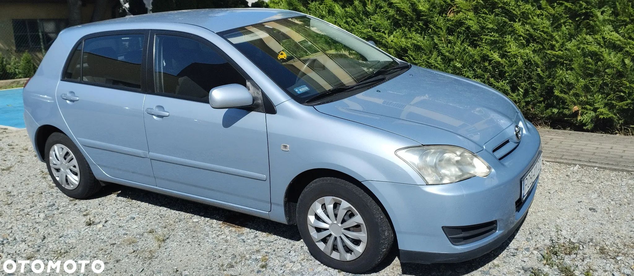 Toyota Corolla - 1