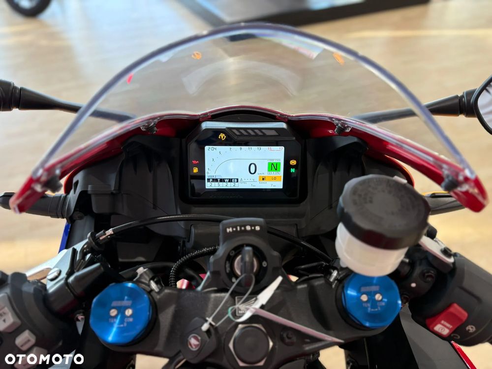 Honda CBR - 6
