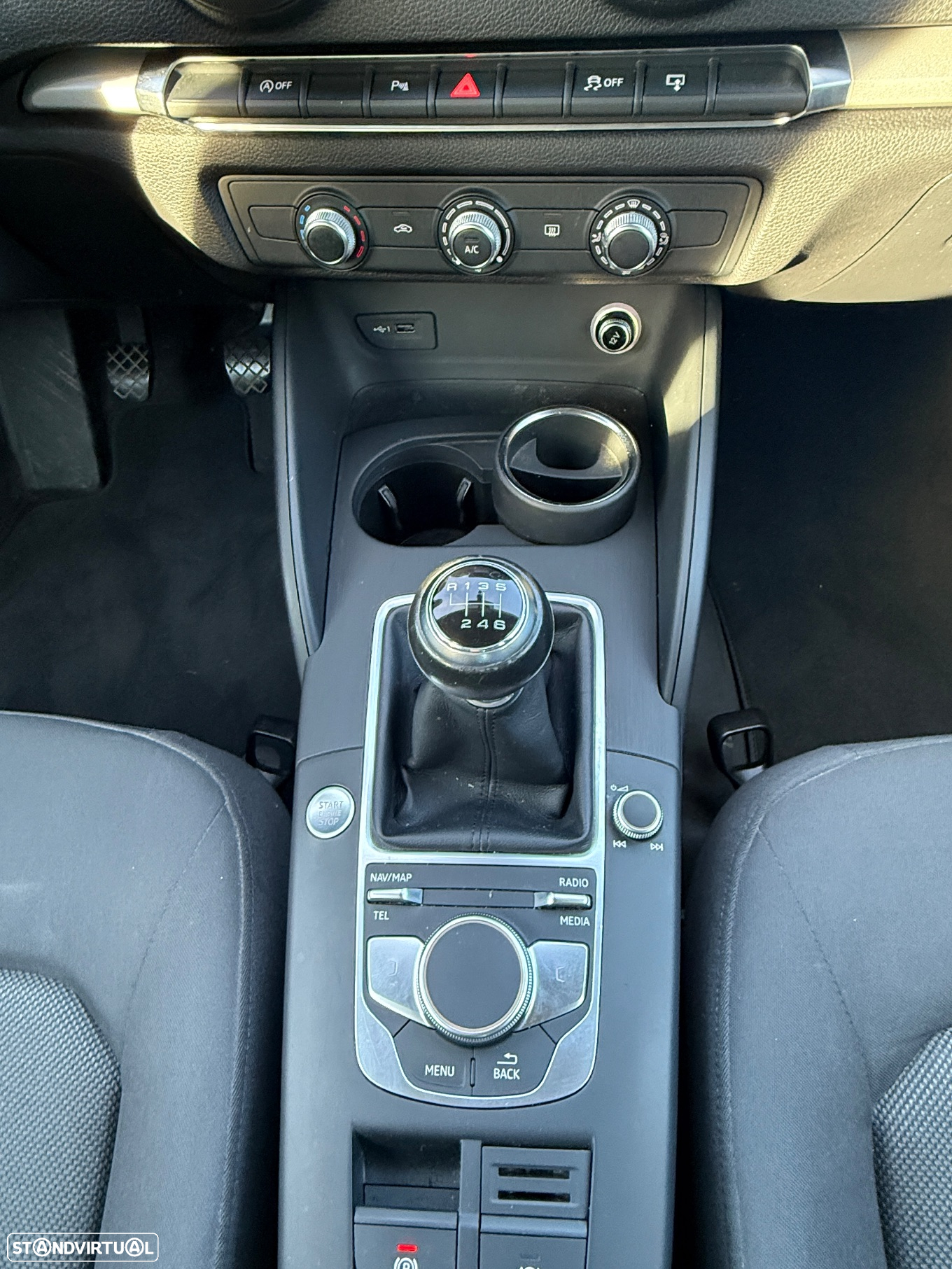 Audi A3 Sportback 1.6 TDI Attraction Ultra - 12