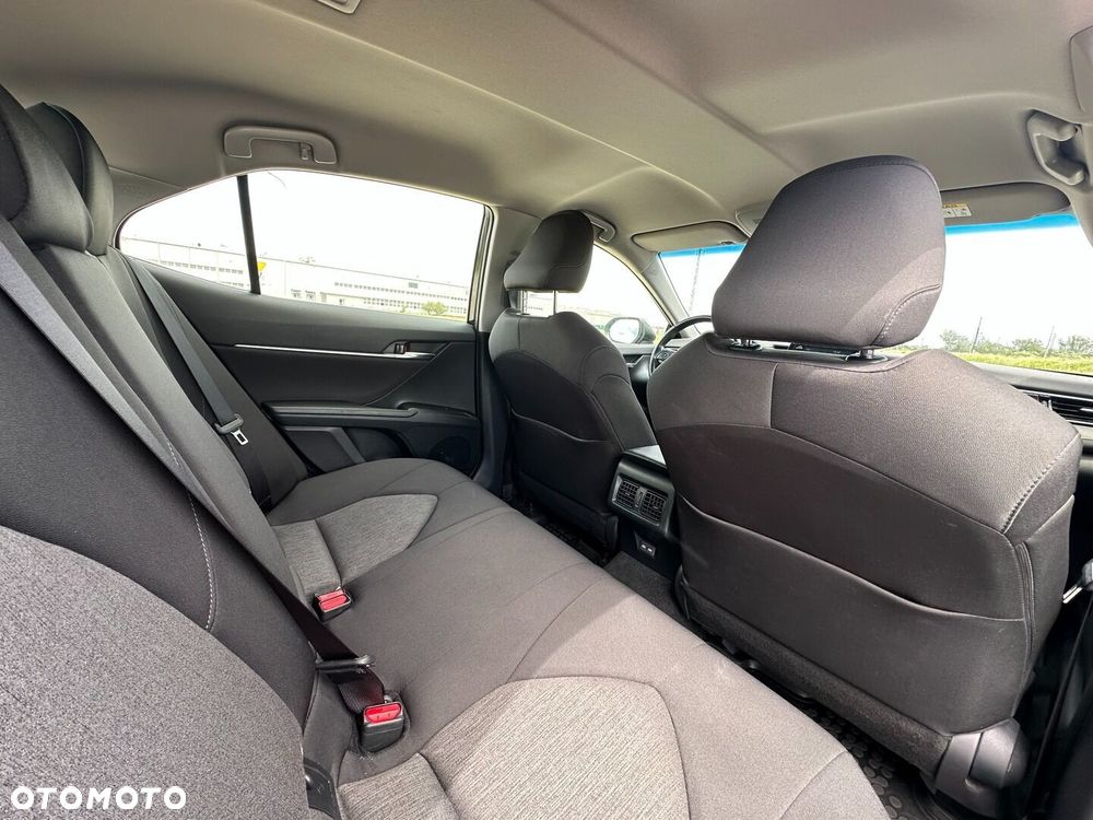 Toyota Camry 2.5 Hybrid Comfort CVT - 15