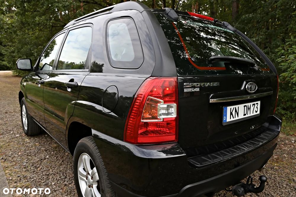 Kia Sportage 2.0 2WD Cup - 24