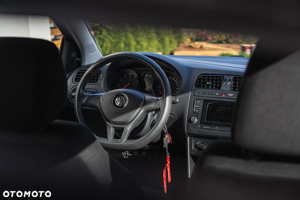 Volkswagen Polo 1.0 Comfortline - 12