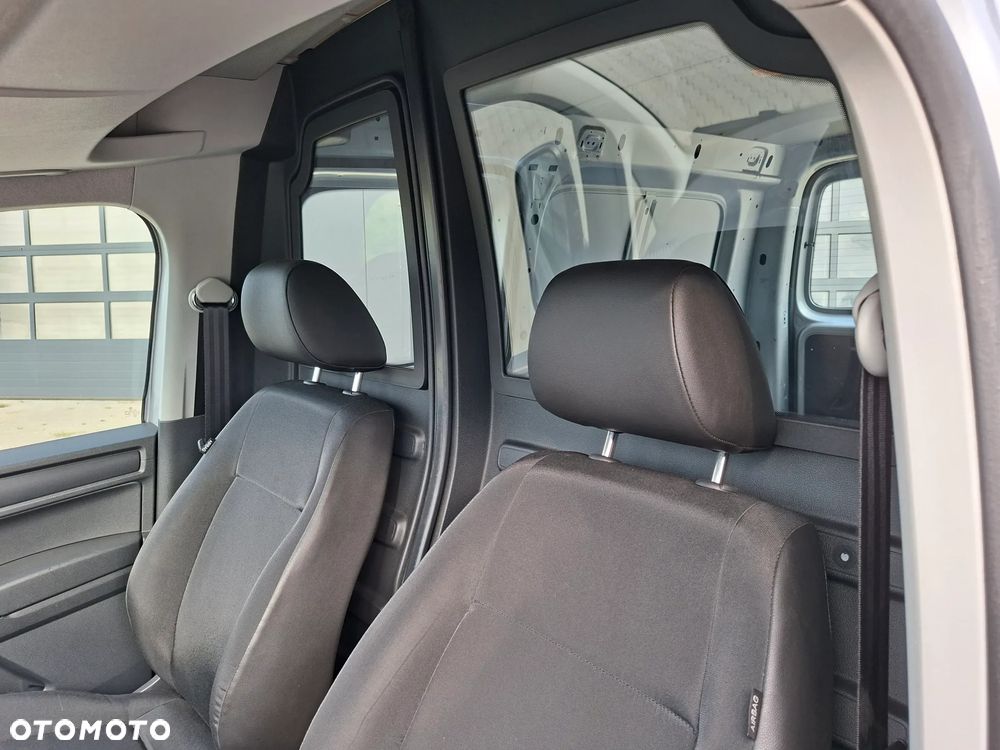 Volkswagen Caddy - 13