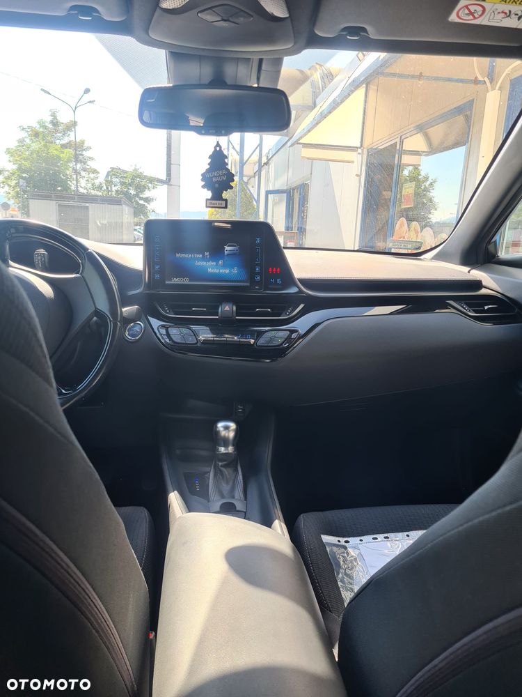 Toyota C-HR 1.8 Hybrid Premium - 12