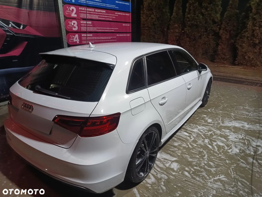 Audi A3 2.0 TDI Sportback (clean diesel) S line Sportpaket - 2
