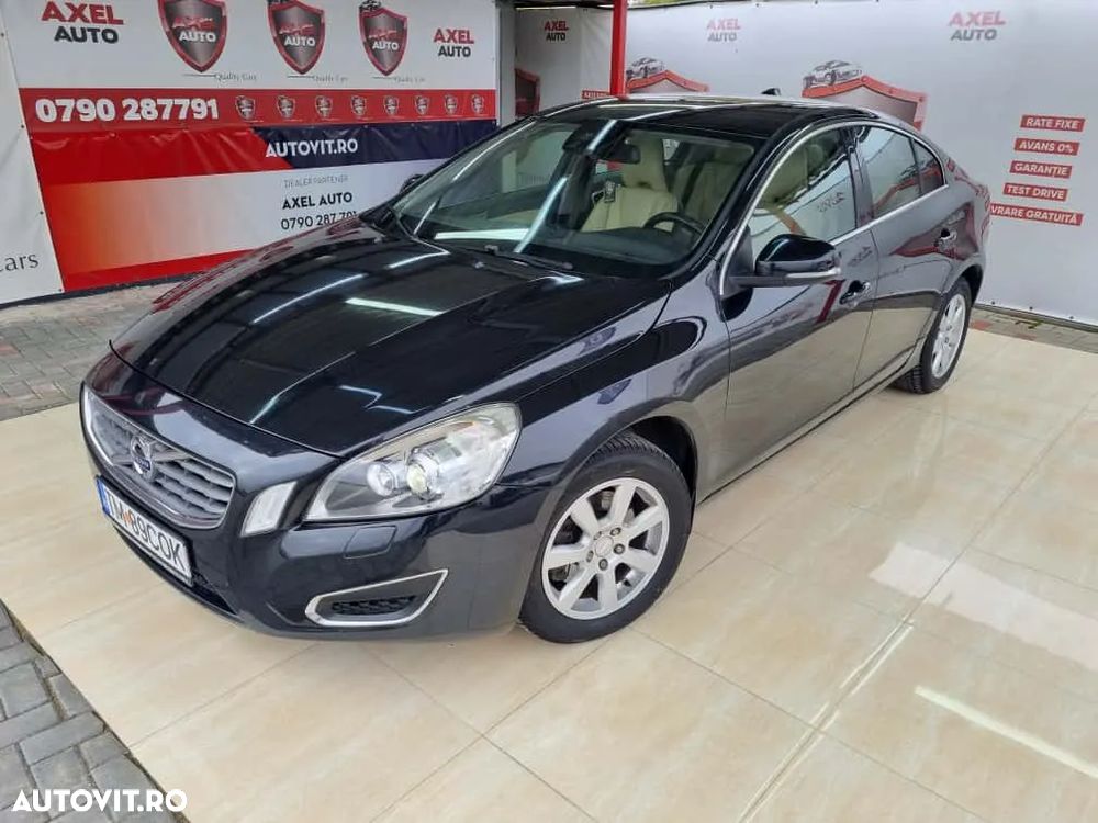 Volvo S60 - 1