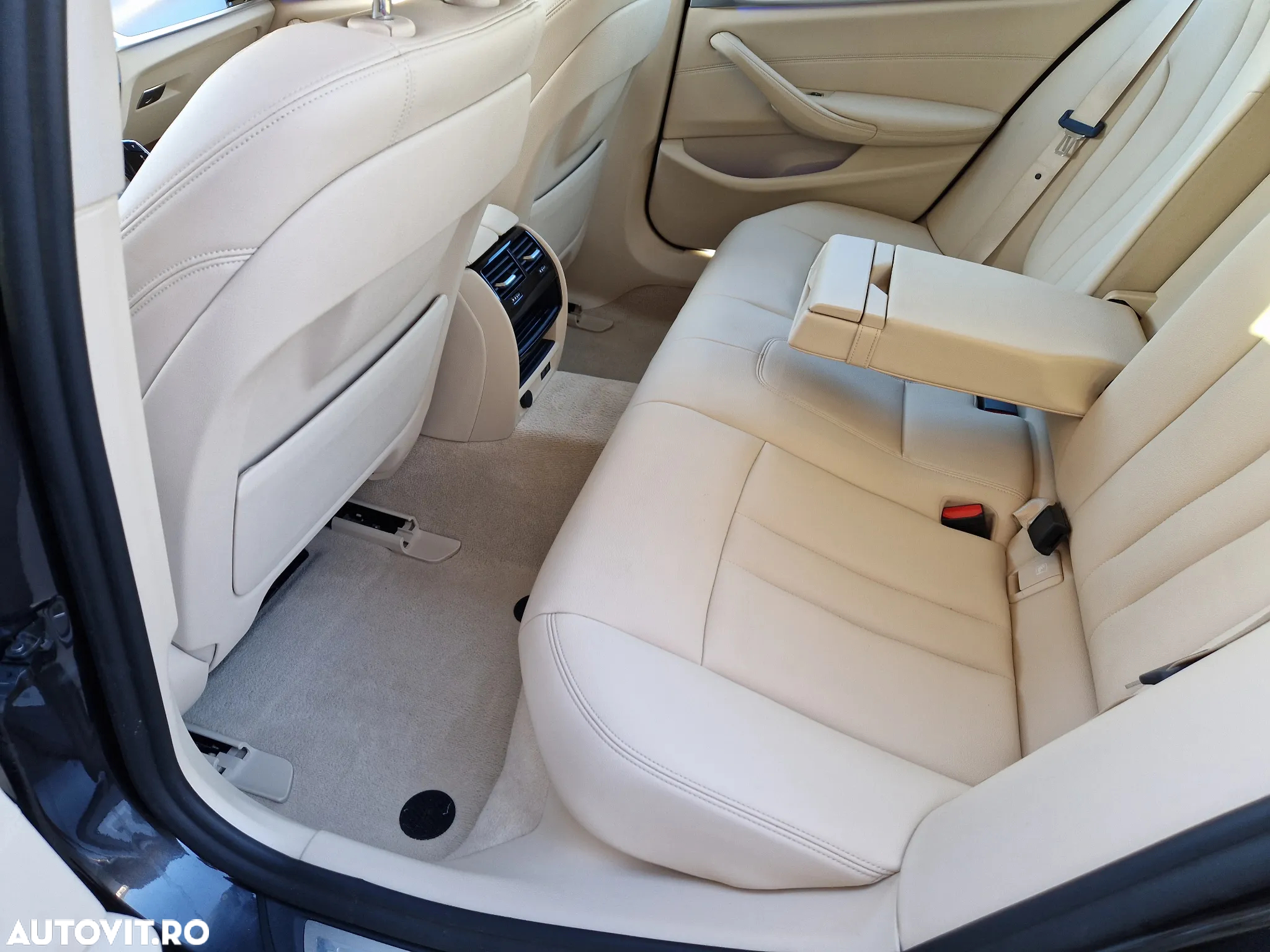BMW Seria 5 - 12