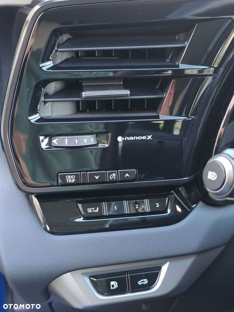 Lexus RX - 17