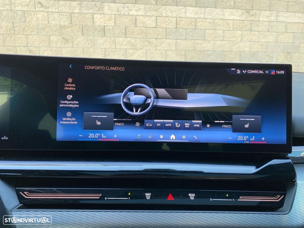 BMW 520 d Pack Desportivo M Pro - 13