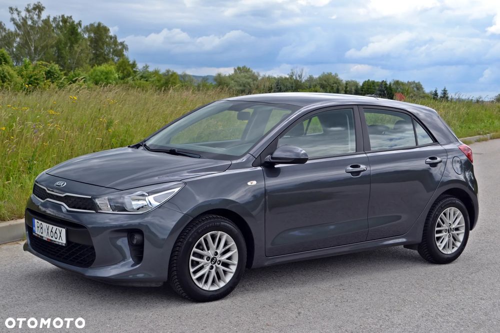Kia Rio - 2