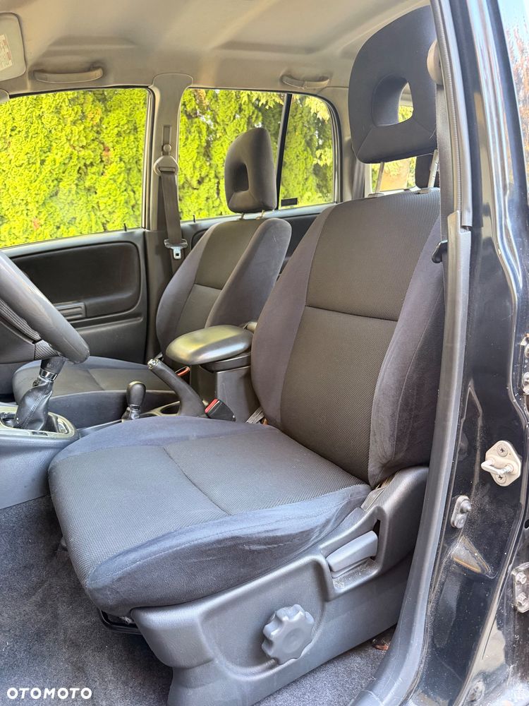 Suzuki Grand Vitara 2.0 - 11