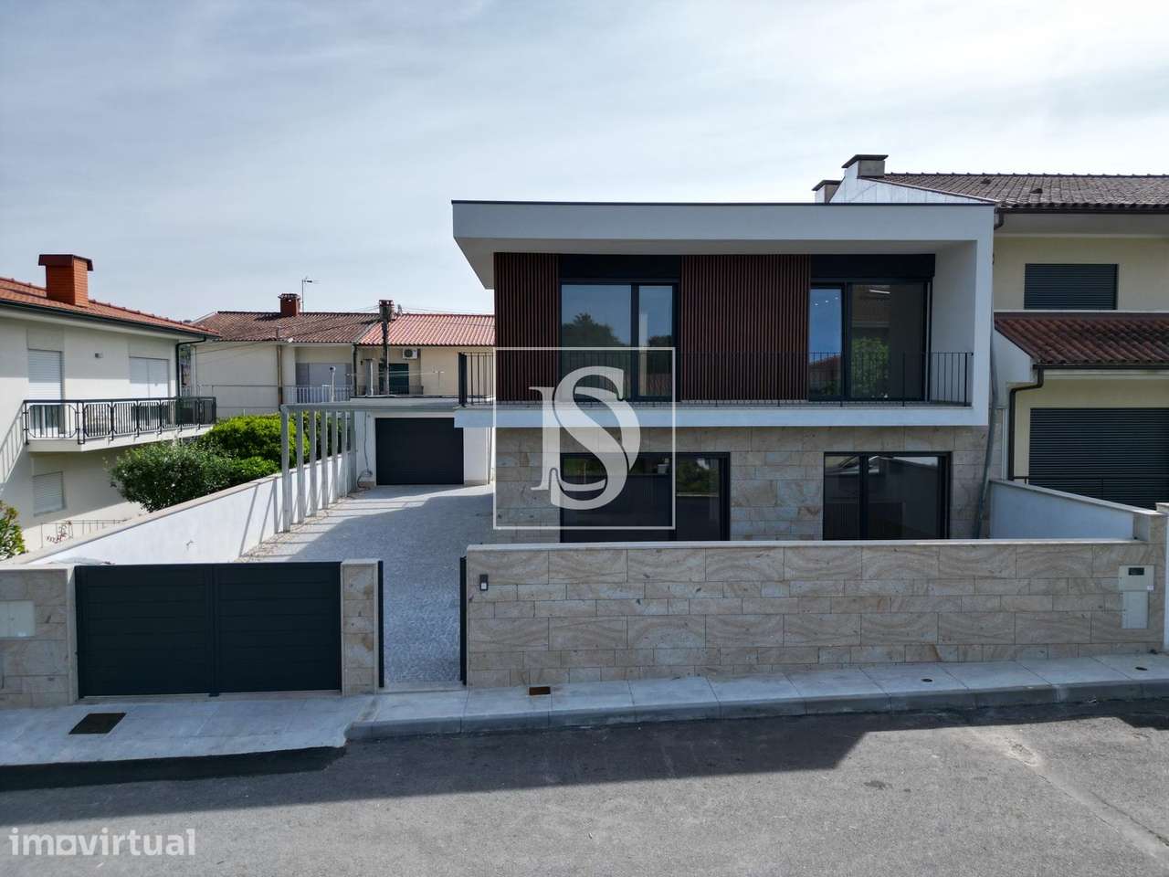 Moradia T4 Venda em Palmeira,Braga - Grande imagem: 2/34