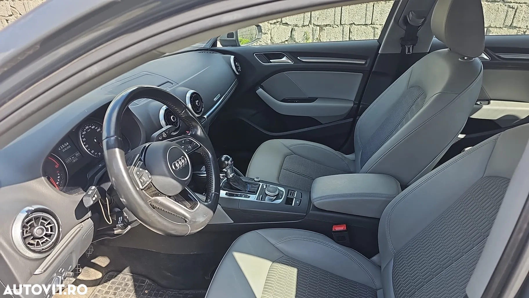 Audi A3 1.6 TDI clean Stronic Attraction - 15