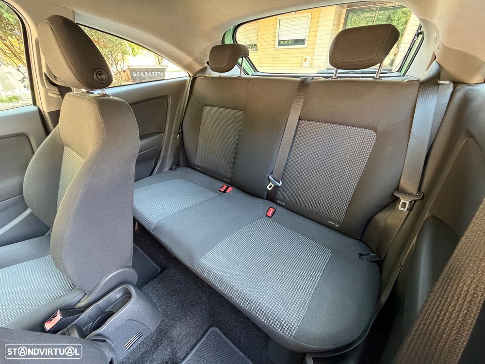 Opel Corsa 1.2 Cosmo Easytronic - 8