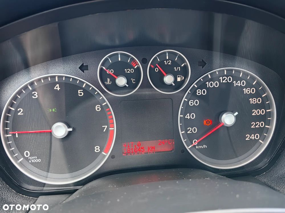 Ford Focus 1.6 Ambiente - 20