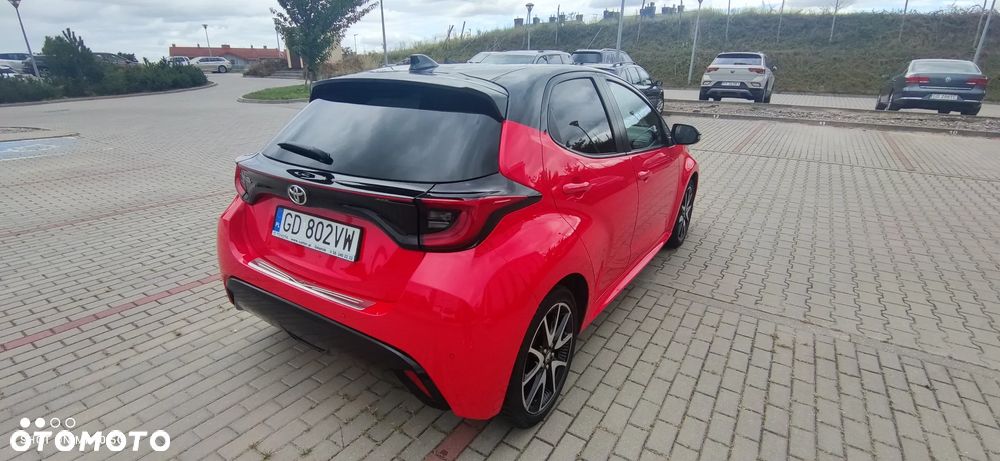 Toyota Yaris 1.5 Premiere Edition CVT - 8
