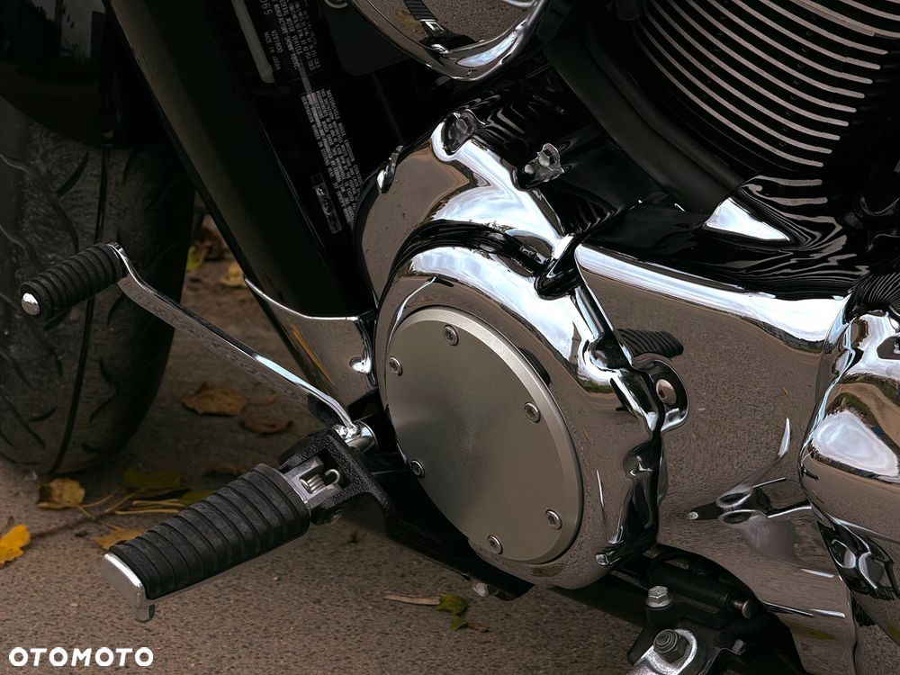 Suzuki Boulevard - 35