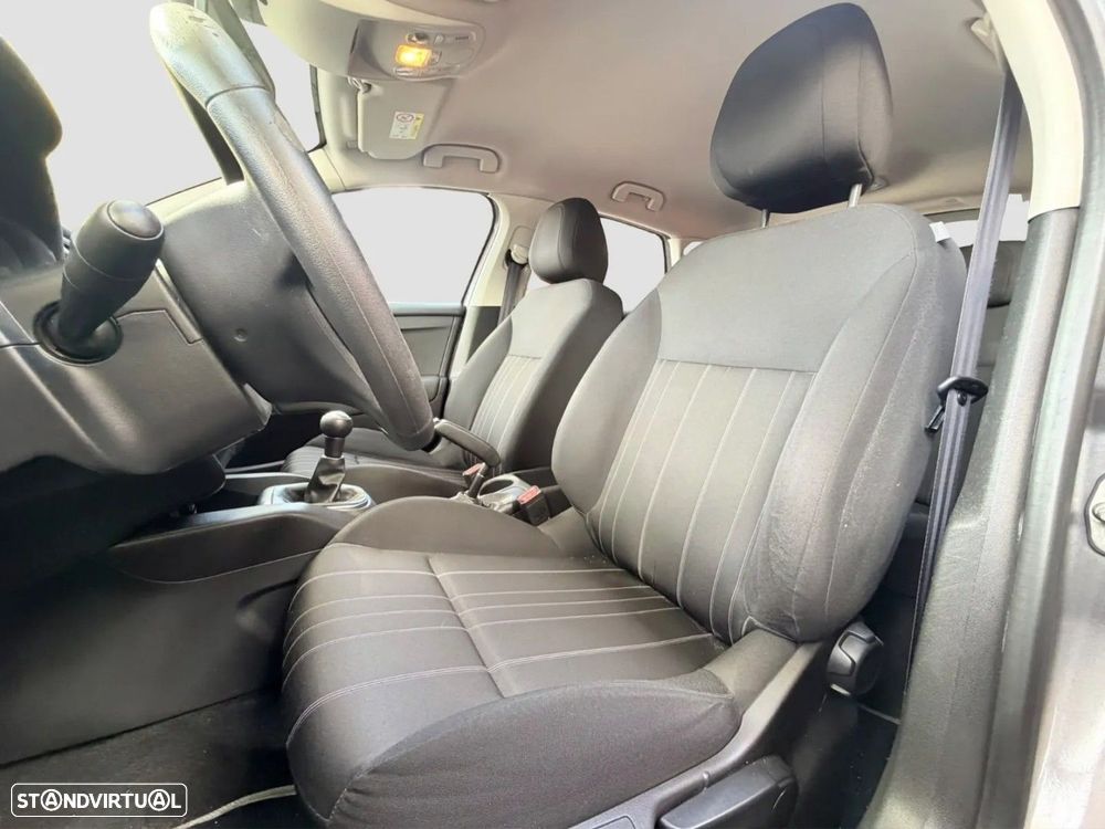 Citroën C4 1.2 PureTech Feel - 8
