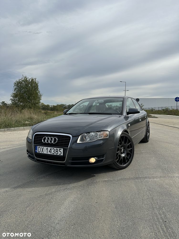Audi A4 Limousine