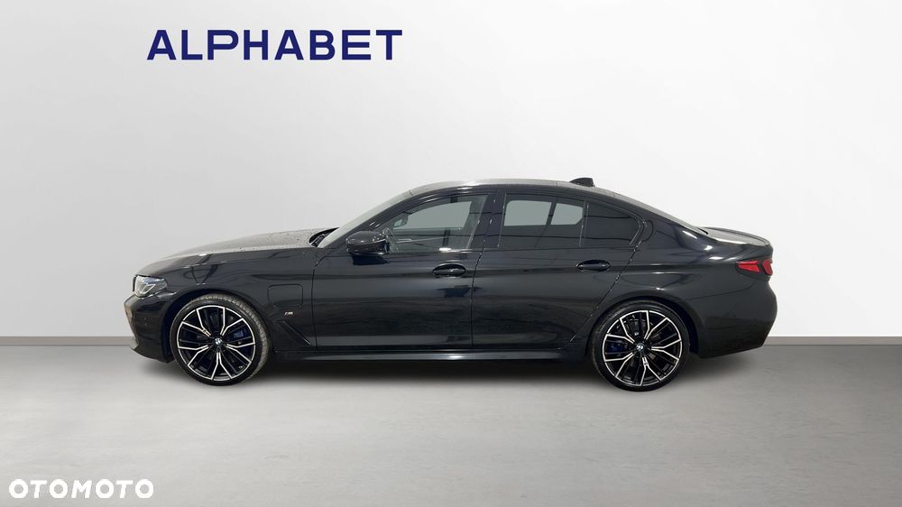 BMW Seria 5 545e xDrive - 2