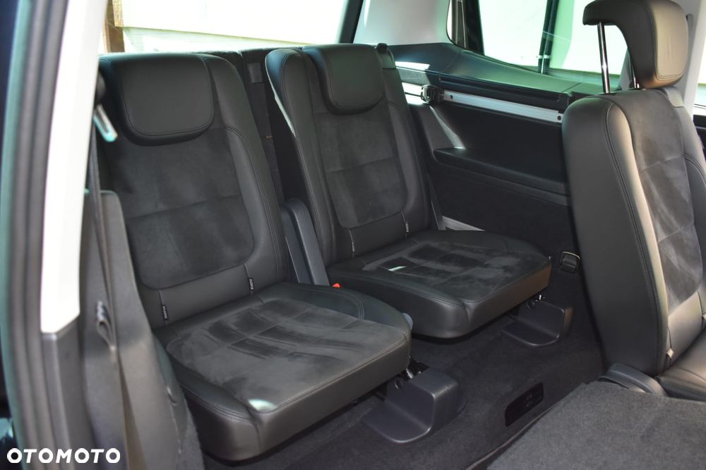 Seat Alhambra 2.0 TDI Style Advanced DSG - 22