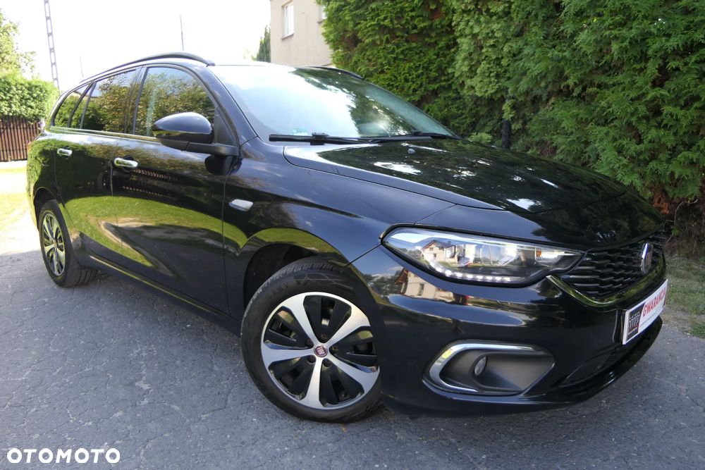 Fiat Tipo 1.6 MultiJet 16v Lounge DDCT - 13