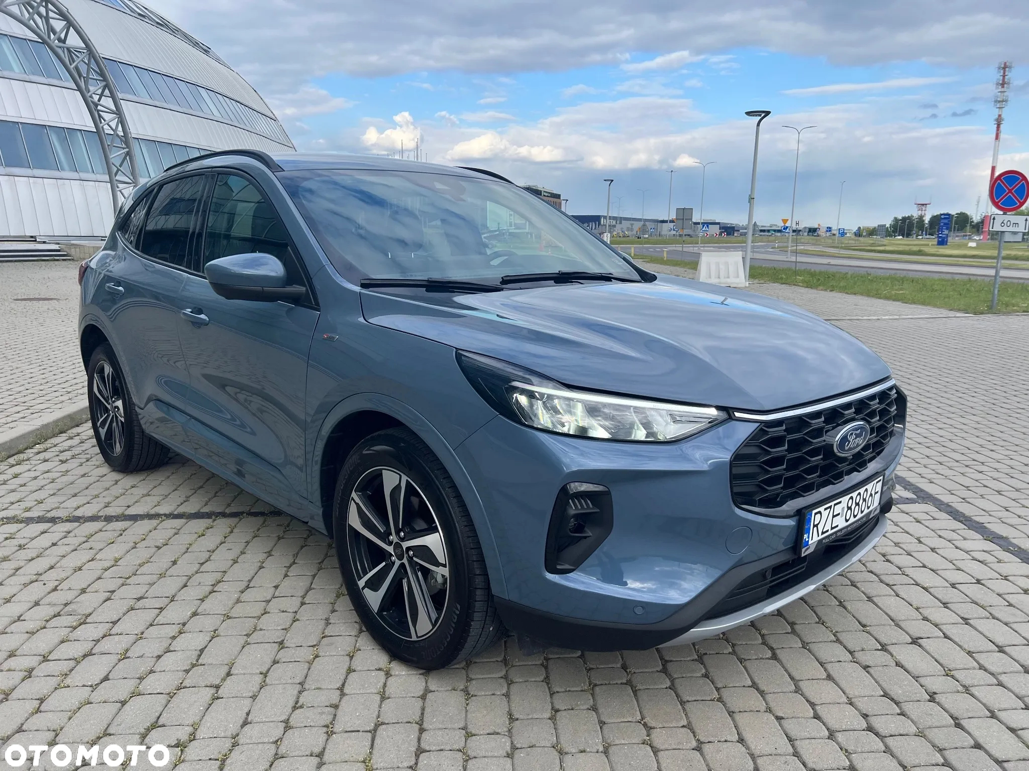 Ford Escape 2.0 EcoBoost AWD Titanium - 2