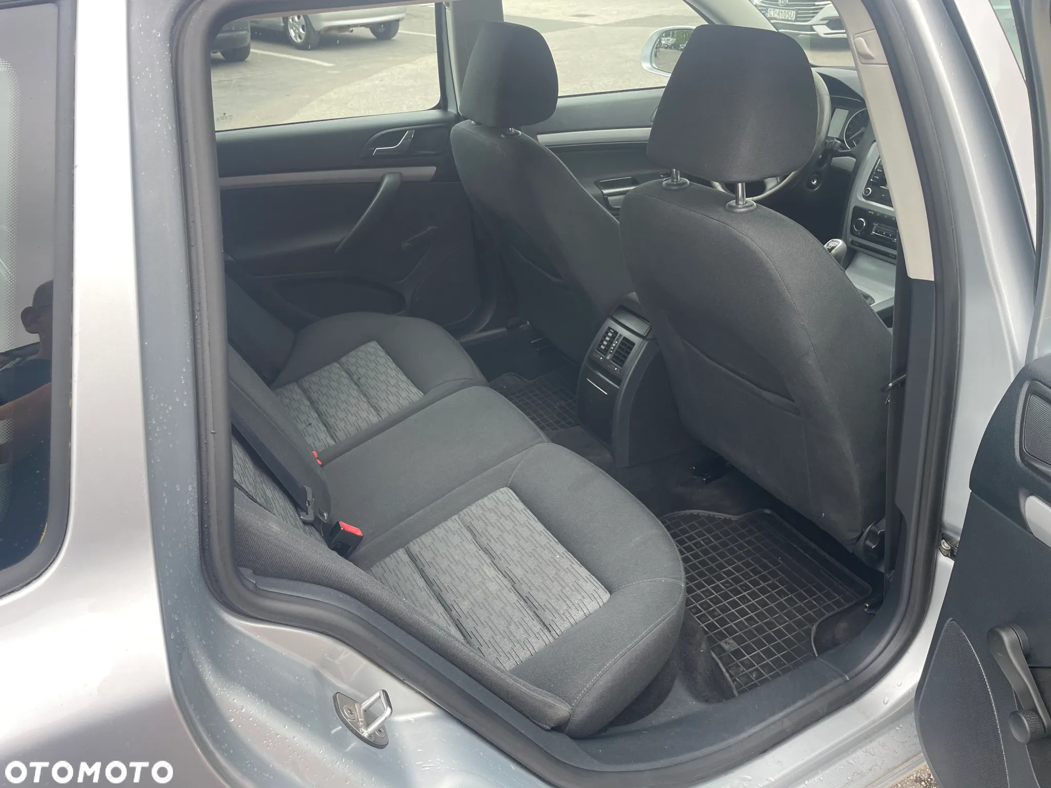 Skoda Octavia 1.6 TDI Active - 10