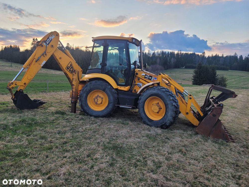 JCB 4CX - 1
