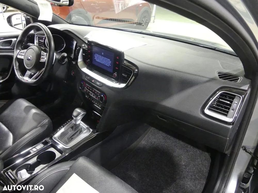 Kia Pro Ceed 1.6 DSL 7DCT HP GT Line - 10