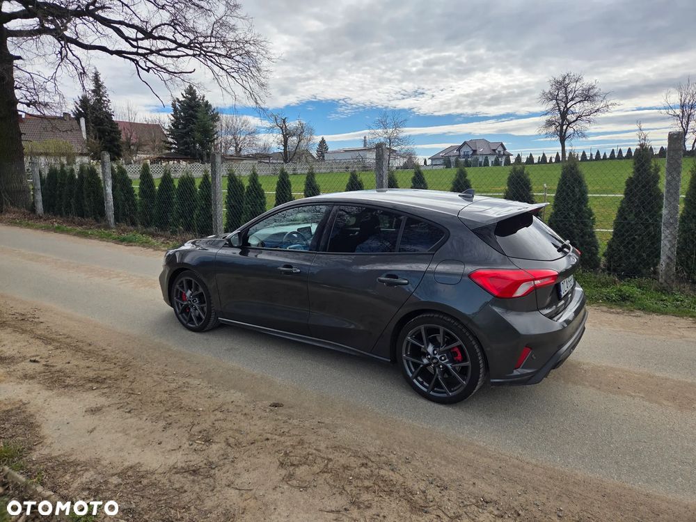 Ford Focus 2.3 EcoBoost ST - 5