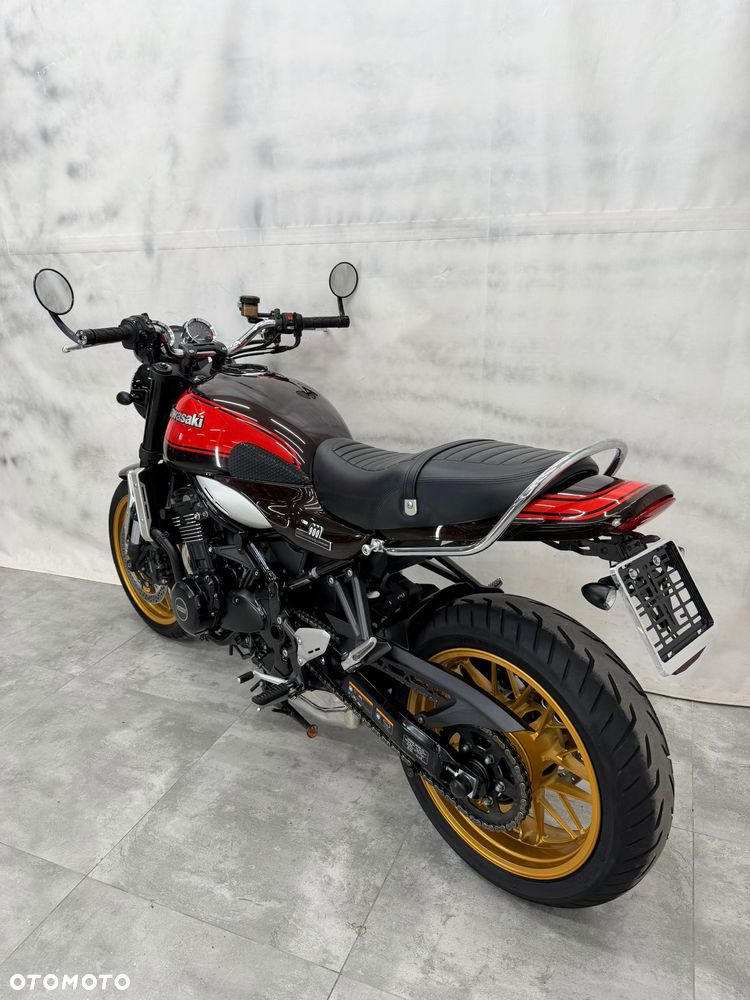Kawasaki Z 900 RS - 29