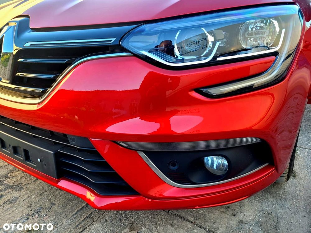 Renault Megane TCe 140 GPF LIMITED - 9