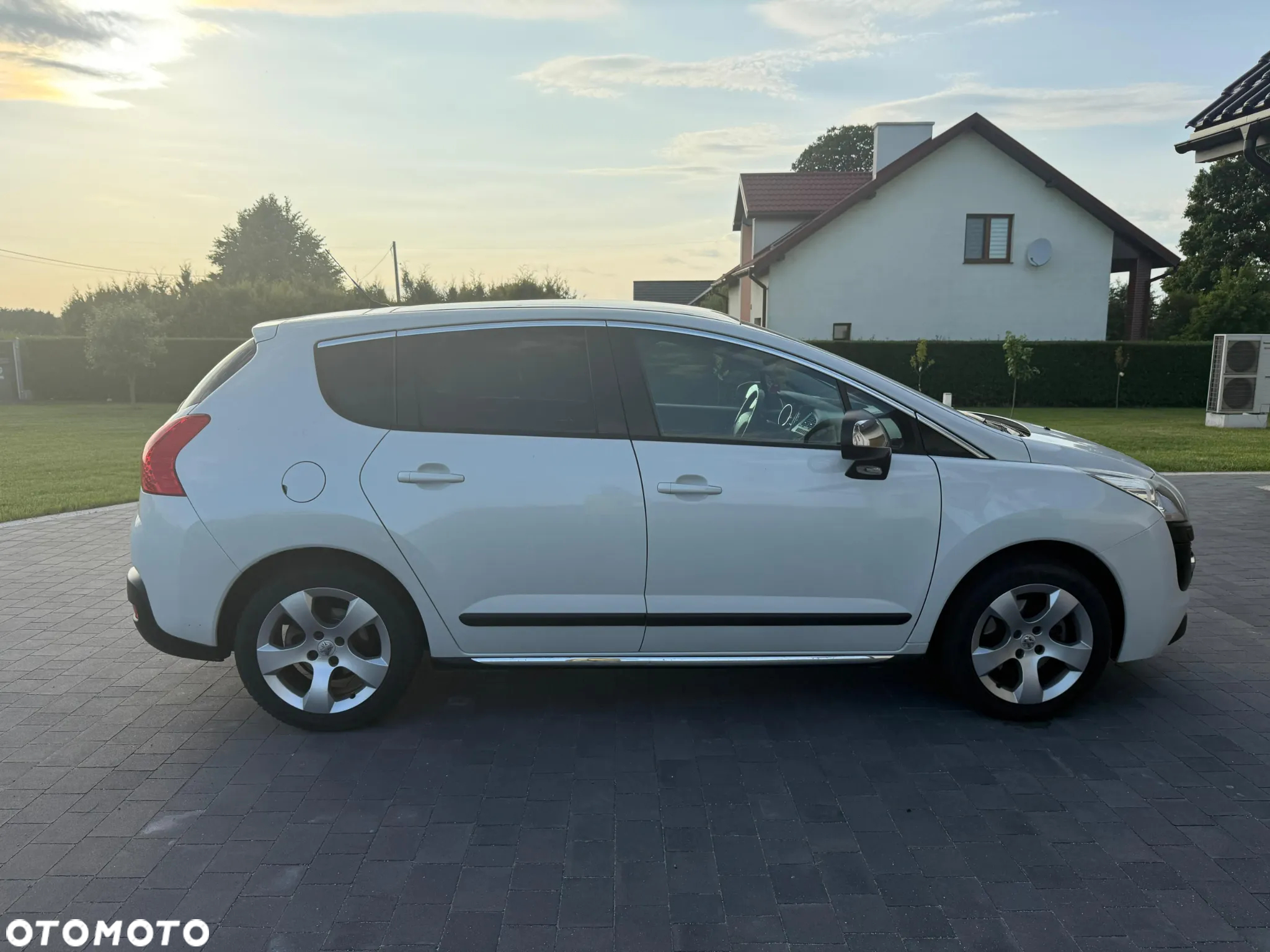 Peugeot 3008 1.6 THP Active - 6