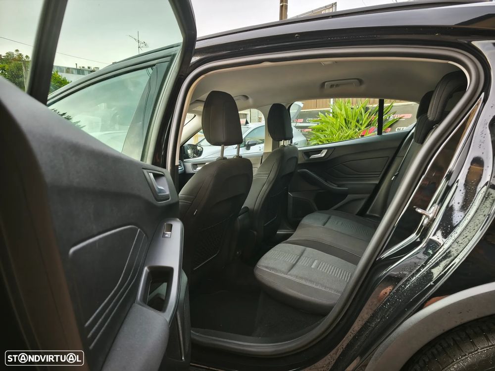 Ford Focus 1.5 EcoBlue S&S Aut. ACTIVE - 18