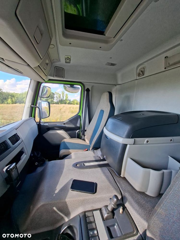 Volvo FE 320 - 8
