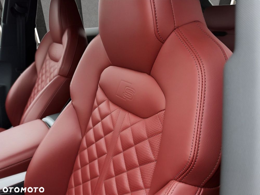 Audi SQ8 - 15