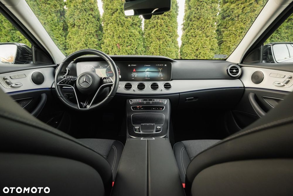 Mercedes-Benz Klasa E - 10