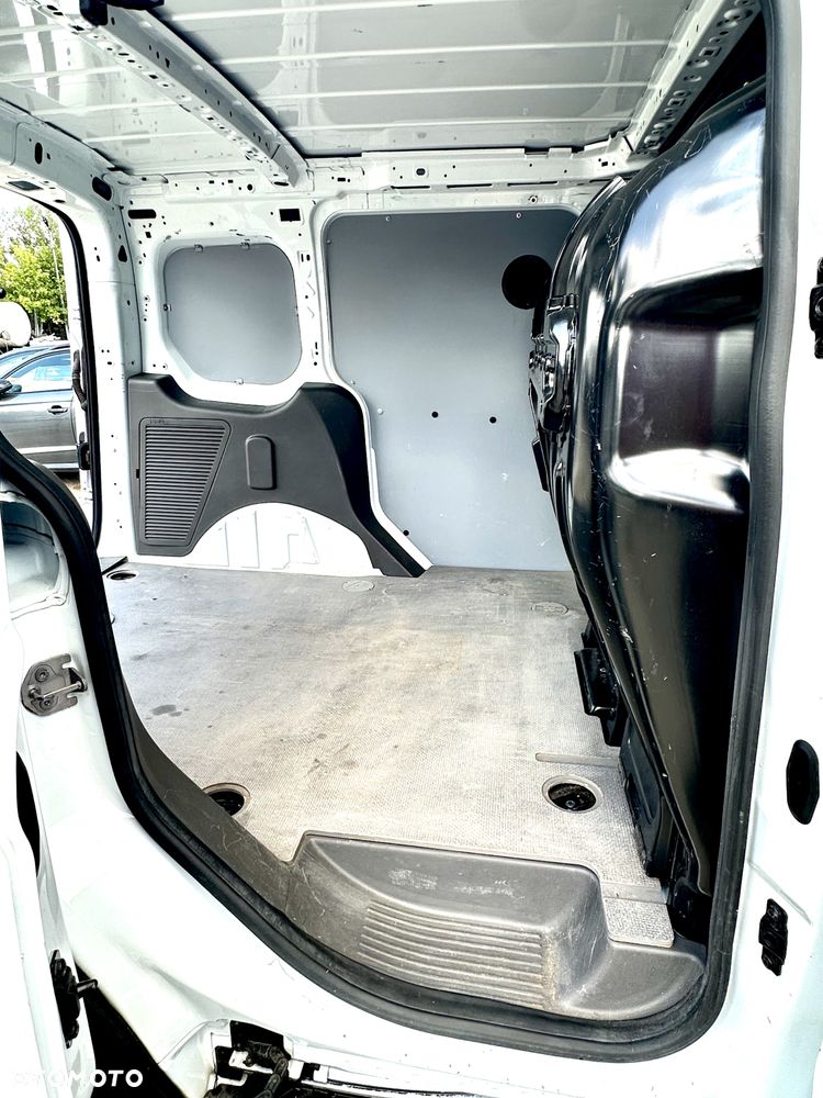 Ford Transit Connnect - 10