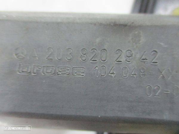 Elevador Tras Dto  Mercedes-Benz C-Class (W203) - 5