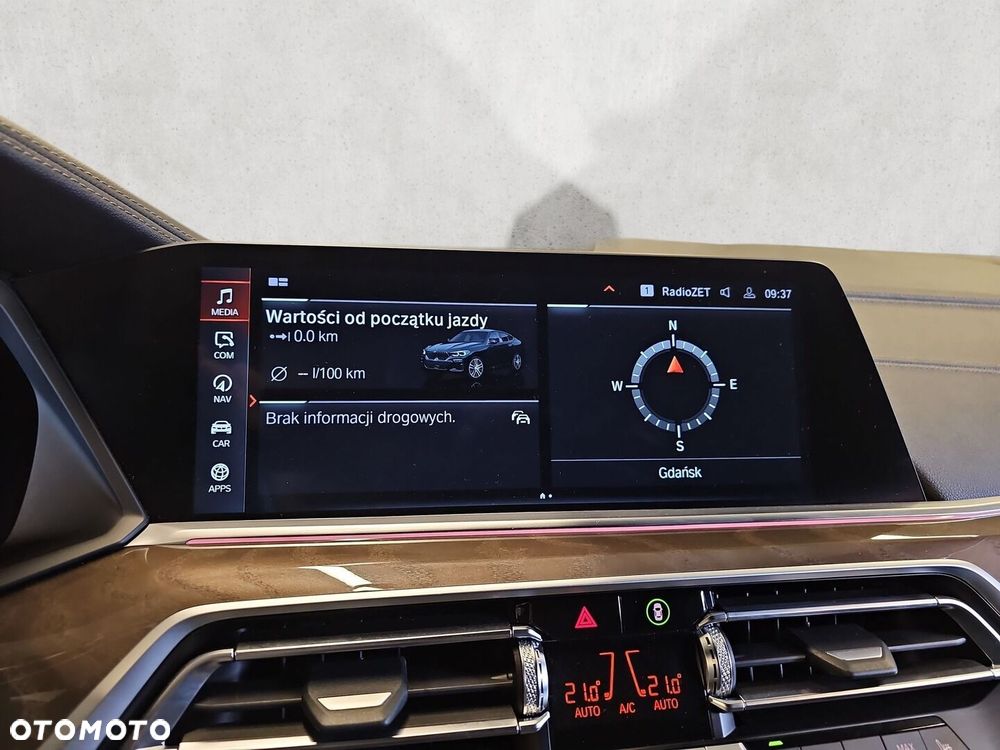 BMW X6 xDrive40i - 17
