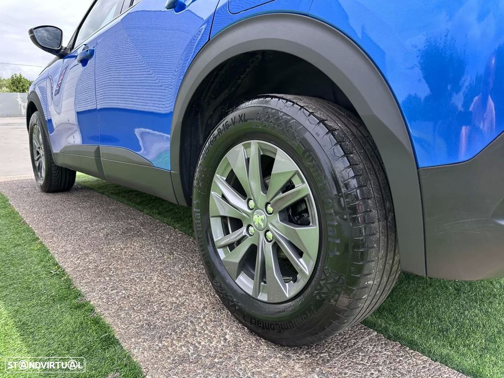 Peugeot 2008 1.2 PureTech Allure Pack - 22