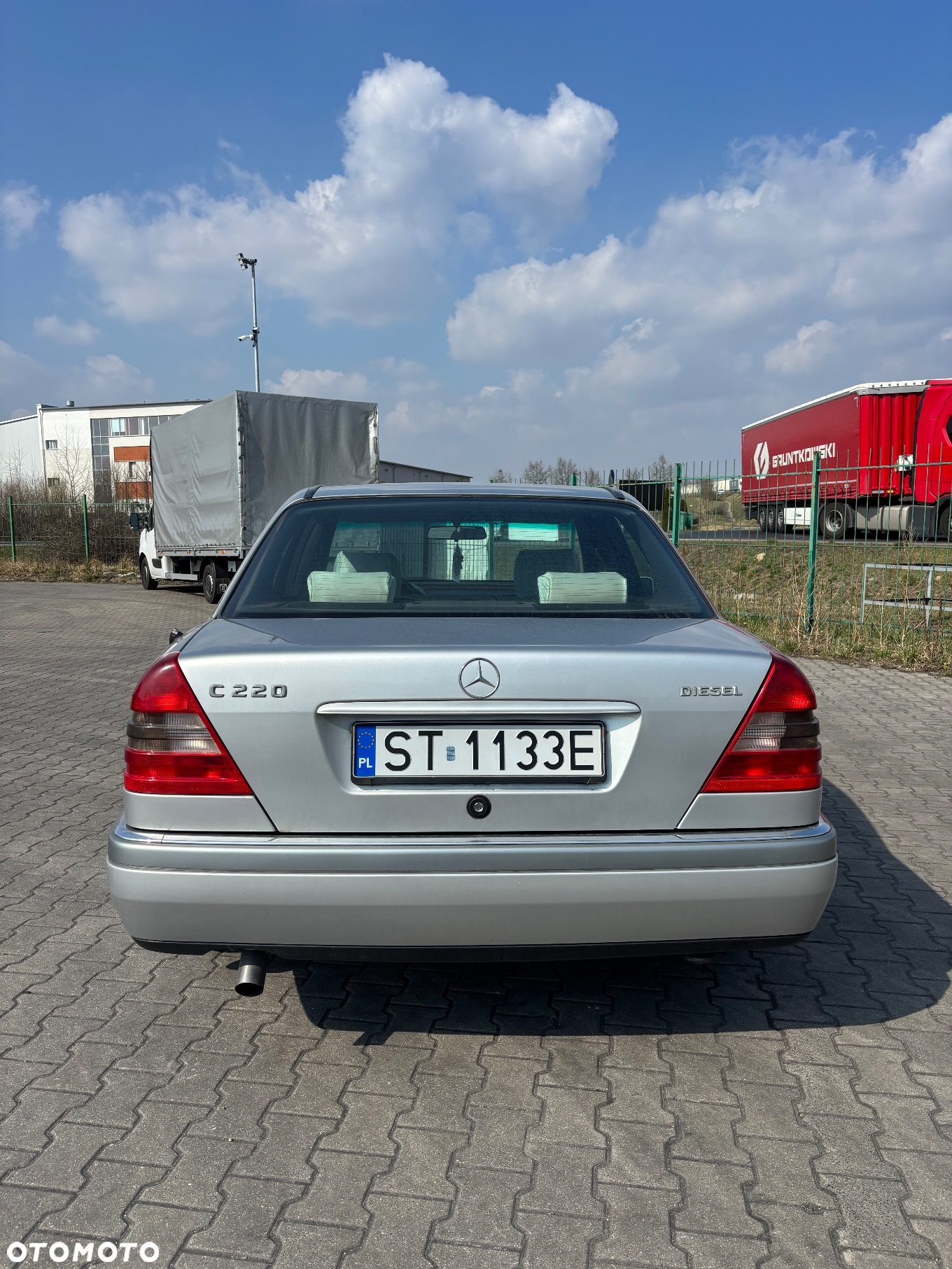 Mercedes-Benz Klasa C 220 D Elegance - 24