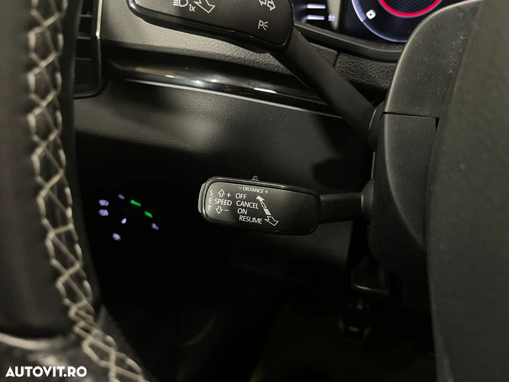 Skoda Karoq 1.5 TSI ACT Sportline - 30