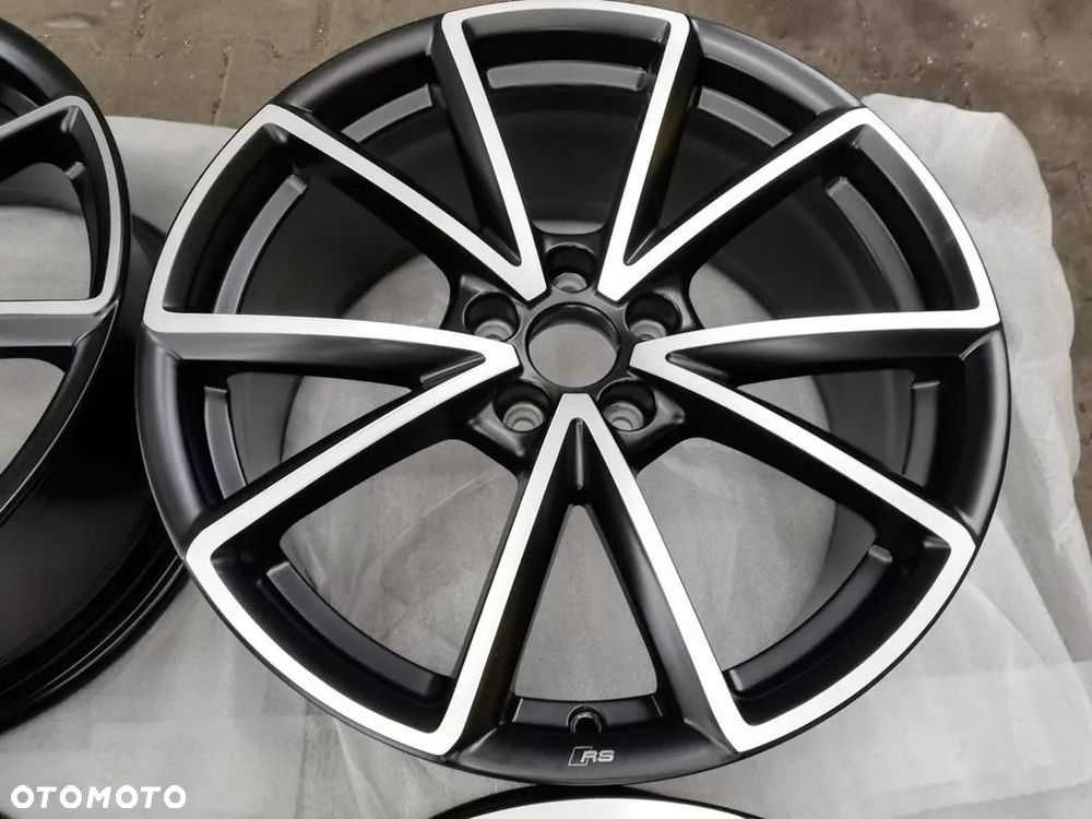 AUDI s4 a4 q3 8W0 19'' RS mat - 9