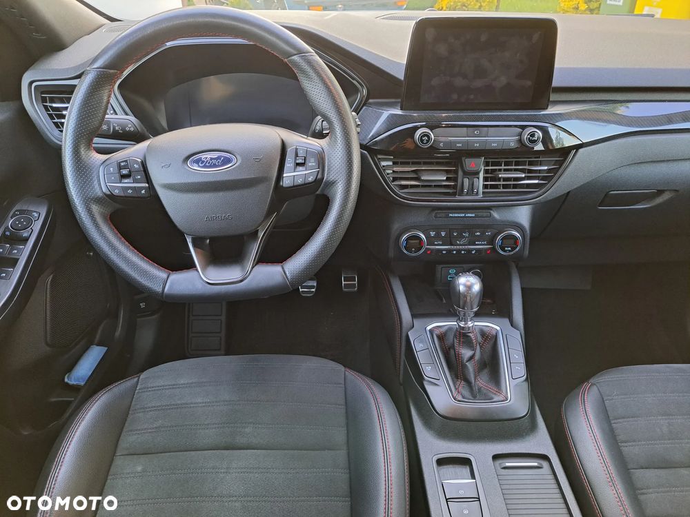 Ford Kuga 2.0 EcoBlue mHEV FWD ST-Line X - 6