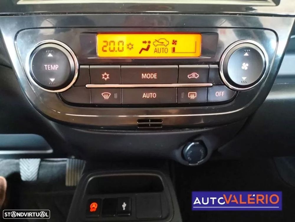 Mitsubishi Space Star 1.2 Intense Connect Edition - 24